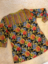 Load image into Gallery viewer, Klingaru Long Kurta -  Black Floral
