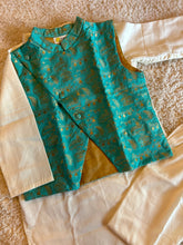Charger l&#39;image dans la galerie, Klingaru Long Kurta Pajama Jacket Set- Offwhite with Teal Warli Jacket
