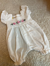 Load image into Gallery viewer, Klingaru Newborn Romper - Embroidered Flowers
