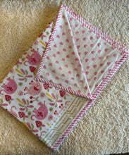 Load image into Gallery viewer, Klingaru Reversible Toddler Dohar - Ellie / Pink Hearts
