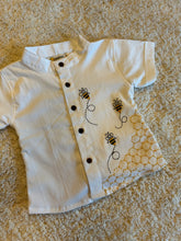 Load image into Gallery viewer, Klingaru Shirt - Hand Embroidered Bee Shirt - PRE ORDER
