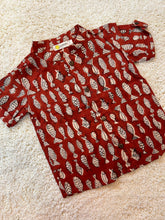 Load image into Gallery viewer, Klingaru Shirt - Maroon Fish Shirt
