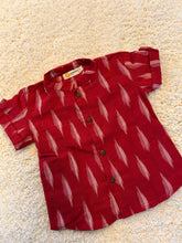 Load image into Gallery viewer, Klingaru Shirt - Red Ikat
