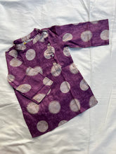 Load image into Gallery viewer, Klingaru Festive Long Kurta - Purple Polka
