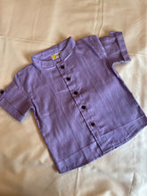 Load image into Gallery viewer, Klingaru Twinning Shirt - Lavender Self Stripes
