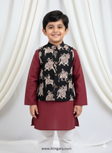 Charger l&#39;image dans la galerie, Klingaru Long Kurta Pajama Jacket Set- Maroon with Black Utsav
