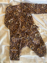 Load image into Gallery viewer, Unisex Newborn Jhabla Set - Wine Patola Glaze Cotton  (0-4 Months)
