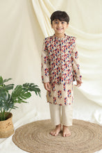 Charger l'image dans la galerie, Klingaru Long Kurta Pajama Jacket Set- Beige Red Blue Printed
