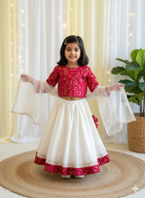 Load image into Gallery viewer, Klingaru Lehanga Choli  - Fuschia Pink with Offwhite Skirt - Warli Art
