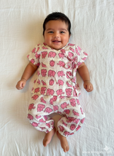 Load image into Gallery viewer, Unisex Newborn Jhabla Set -  Offwhite Pink Ellie  (0-4 Months)
