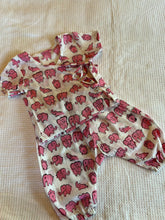 Load image into Gallery viewer, Unisex Newborn Jhabla Set -  Offwhite Pink Ellie  (0-4 Months)
