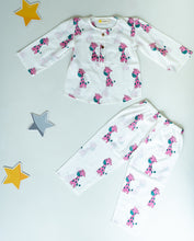 Load image into Gallery viewer, Klingaru Night Suit -  Pink Giraffe
