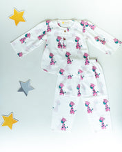 Load image into Gallery viewer, Klingaru Night Suit -  Pink Giraffe
