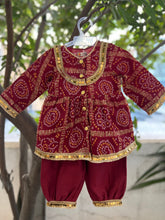 Load image into Gallery viewer, Newborn Jhabla Set with Gota work- Red Set for Girls  (0-4 Months)
