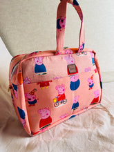 Charger l&#39;image dans la galerie, Klingaru Diaper Bags - Peppa Pig ( PREORDER )
