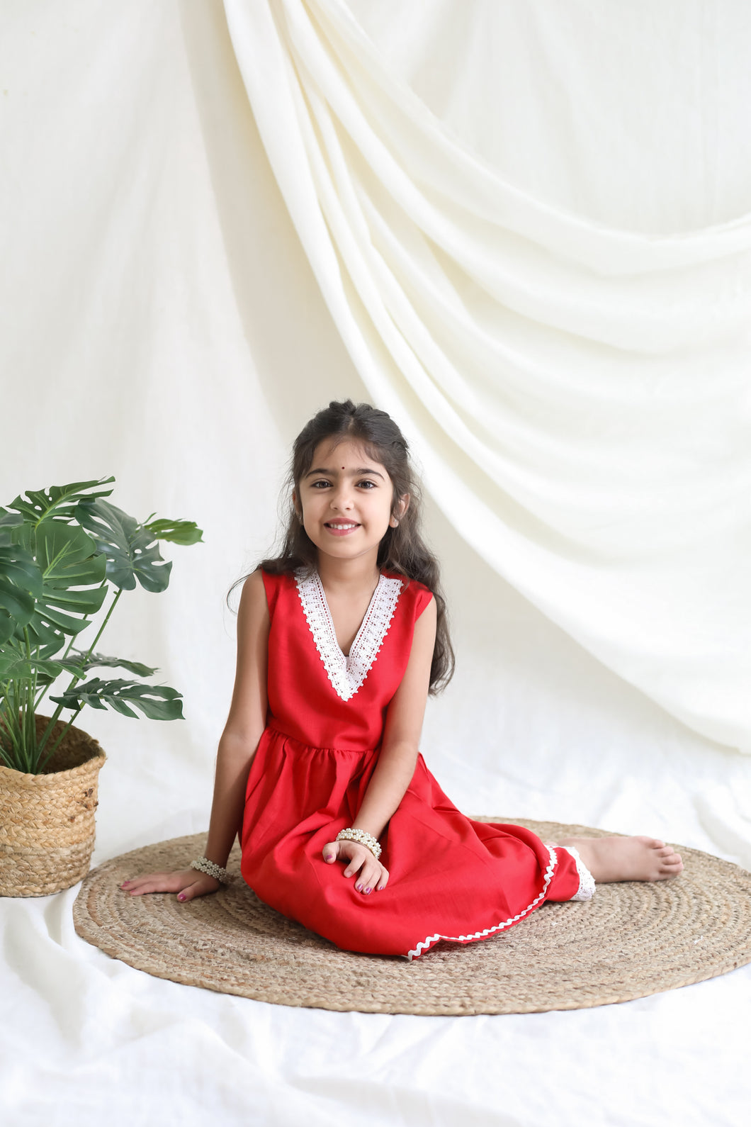 Klingaru Girl Kurta and Pant Set - Solid Red with Lace