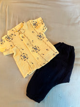 Load image into Gallery viewer, Organic Muslin Cotton Baby Clothes
Double Gauze Muslin Baby Outfit
