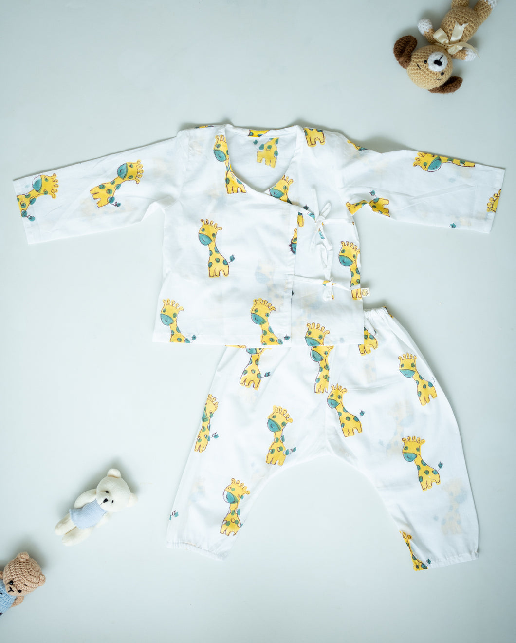 Unisex Newborn Jhabla Set -  Giraffe Print   (3-6 Months)