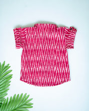 Load image into Gallery viewer, Klingaru Shirt - Pink Ikat
