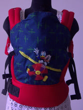 Charger l'image dans la galerie, Klingaru Ergonomic Baby Carrier - Disney Ride
