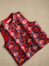 Load image into Gallery viewer, Klingaru Festive Red Patola Jacket

